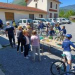 Les Jeunes du Lac Bleu visitent les Bouchons 74.