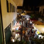 Dernier marché nocturne dans le vieux village de Duingt.